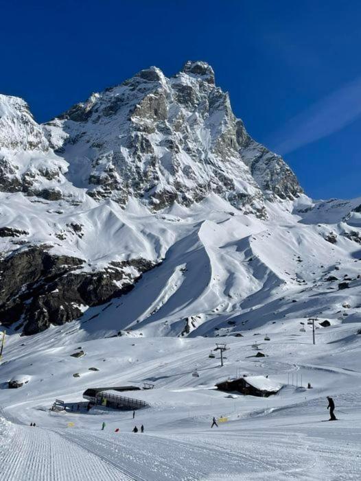 Cervinia-Valt Sport & Relax House Apartment Valtournenche Ngoại thất bức ảnh