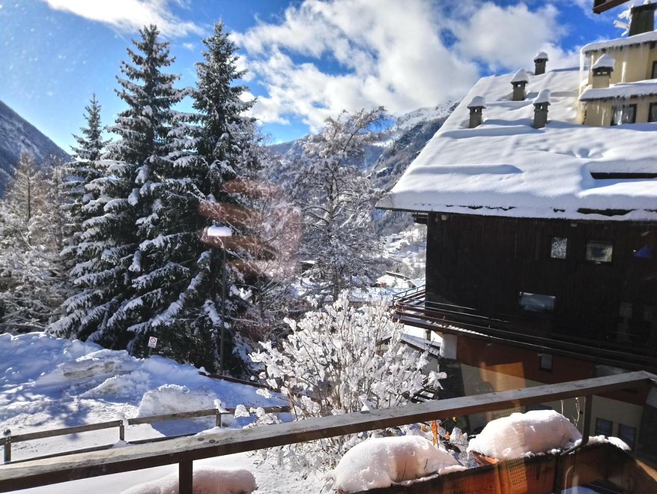 Cervinia-Valt Sport & Relax House Apartment Valtournenche Ngoại thất bức ảnh